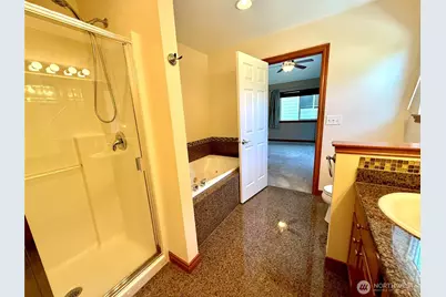 2667 Pacific Highlands Court, Ferndale, WA 98248 - Photo 20