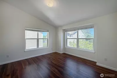 12527 27th Avenue NE #D, Seattle, WA 98125 - Photo 22