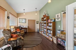 863 NE Saturn Ln, Bremerton, WA 98311 - Photo 28
