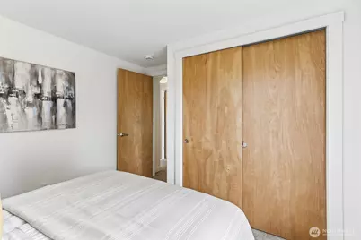 8820 24th Avenue SW, Seattle, WA 98106 - Photo 20