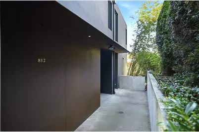 812 E Blaine St, Seattle, WA 98102 - Photo 26