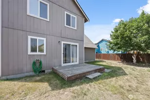 15814 90th Ave SE, Yelm, WA 98597 - Photo 12