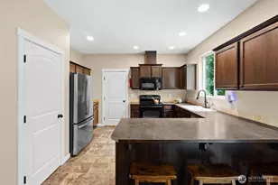 2067 Caleb Pl SE, Port Orchard, WA 98366 - Photo 8