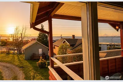 522 12th Street, Bellingham, WA 98225 - Photo 1