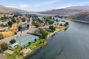 634 Warren Ave W, Pateros, WA 98846 - Photo 6