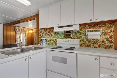 22034 SE 272nd Place, Maple Valley, WA 98038 - Photo 4