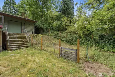 2469 Northlake Way NW, Bremerton, WA 98312 - Photo 40