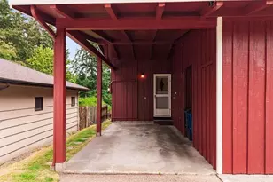 16632 15th Ave SW, Seattle, WA 98166 - Photo 4