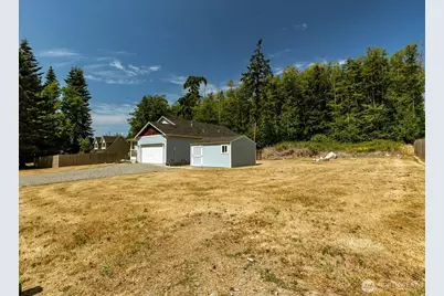 1235 Russell Drive, Coupeville, WA 98239 - Photo 2