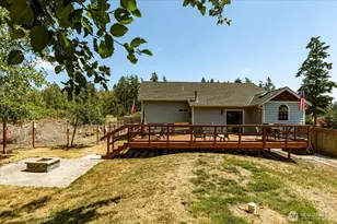 1235 Russell Dr, Coupeville, WA 98239 - Photo 32