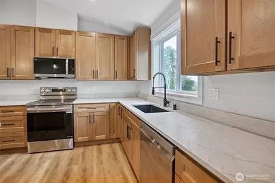 130 Glover Court NE, Ocean Shores, WA 98569 - Photo 6
