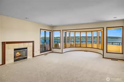 6669 N NE Windermere Road, Seattle, WA 98115 - Photo 18
