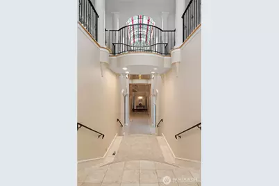 6669 N NE Windermere Road, Seattle, WA 98115 - Photo 6