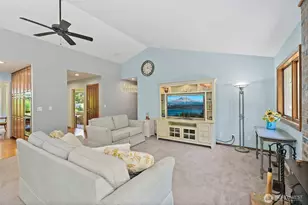 22200 Sweeney Rd SE, Maple Valley, WA 98038 - Photo 8