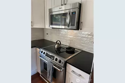 104 S Green Street, Centralia, WA 98531 - Photo 6