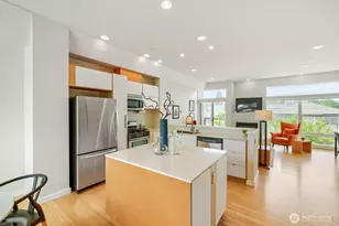 2204 N 8th St, Tacoma, WA 98403 - Photo 10