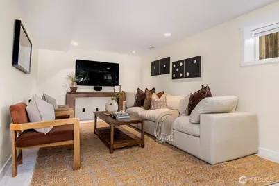 4030 38th Ave SW, Seattle, WA 98126 - Photo 16