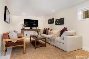 4030 38th Ave SW, Seattle, WA 98126 - Photo 16