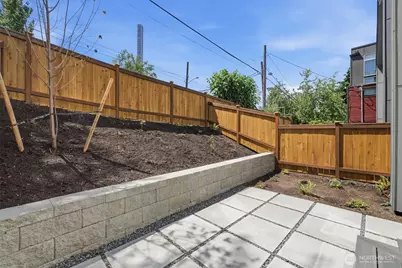 1401 29th Avenue, Seattle, WA 98122 - Photo 22