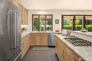 6815 E Mercer Way, Mercer Island, WA 98040 - Photo 6