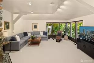 6815 E Mercer Way, Mercer Island, WA 98040 - Photo 10