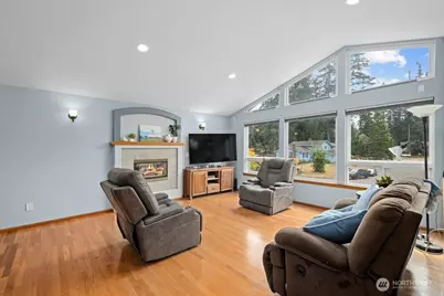 5223 128th Place NE, Marysville, WA 98271 - Photo 4
