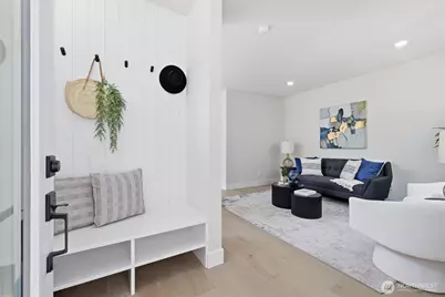 1407 29th Avenue, Seattle, WA 98122 - Photo 2