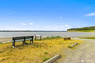 822 Walker Ave, Oak Harbor, WA 98277 - Photo 6