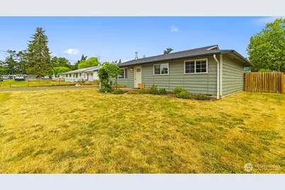 822 Walker Avenue, Oak Harbor, WA 98277 - Photo 26