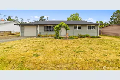 822 Walker Avenue, Oak Harbor, WA 98277 - Photo 8