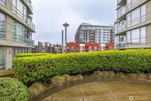 2929 1st Ave, Seattle, WA 98121 - Photo 22