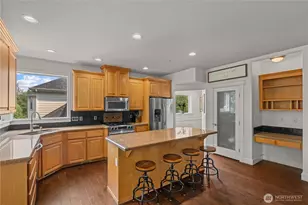1313 24th Ave Ct SW, Puyallup, WA 98374 - Photo 6