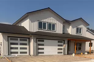 857 NE Tyler Pl, East Wenatchee, WA 98802 - Photo 2