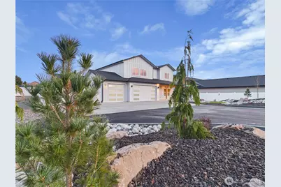 857 NE Tyler Place, East Wenatchee, WA 98802 - Photo 1