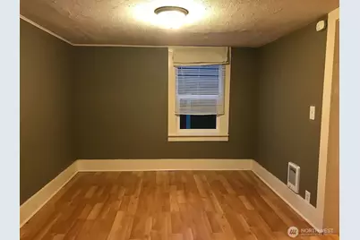 7103 Linden Avenue N #1-5, Seattle, WA 98103 - Photo 24