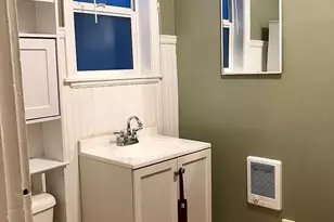 7103 Linden Ave N, Seattle, WA 98103 - Photo 30