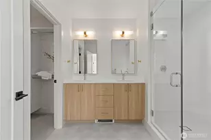 3245 13th Ave W, Seattle, WA 98119 - Photo 16