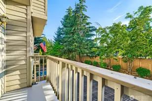9014 E Main St, Bonney Lake, WA 98391 - Photo 4