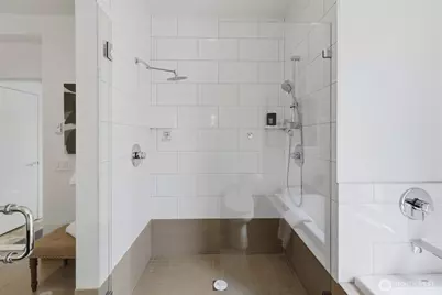 315 W Galer Street #107, Seattle, WA 98119 - Photo 14