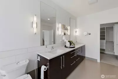 315 W Galer Street #107, Seattle, WA 98119 - Photo 16