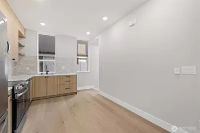 1407 29th Avenue #B, Seattle, WA 98122 - Photo 8