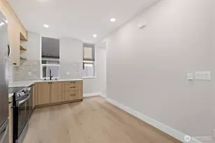 1407 29th Ave, Seattle, WA 98122 - Photo 8