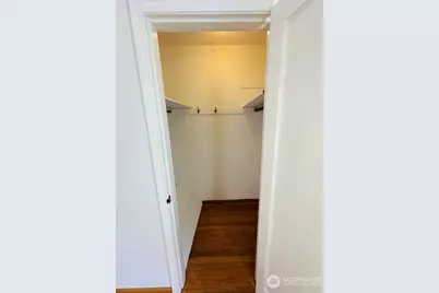 4137 54th Avenue SW, Seattle, WA 98116 - Photo 8
