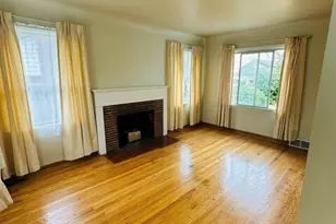 4137 54th Ave SW, Seattle, WA 98116 - Photo 2