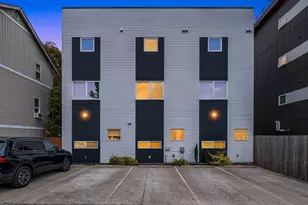 9553 Ashworth Ave N, Seattle, WA 98103 - Photo 20