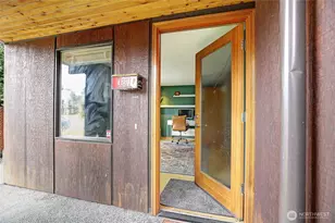 2024 Wetmore Ave, Everett, WA 98201 - Photo 2