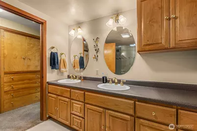 1204 Madison, Wenatchee, WA 98801 - Photo 14