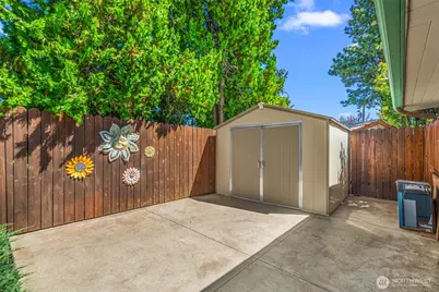 1204 Madison, Wenatchee, WA 98801 - Photo 36