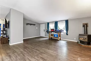 12999 Westbrook Dr SW, Port Orchard, WA 98367 - Photo 4