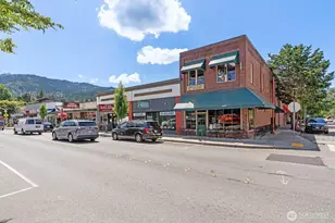 230 SW Clark St, Issaquah, WA 98027 - Photo 36